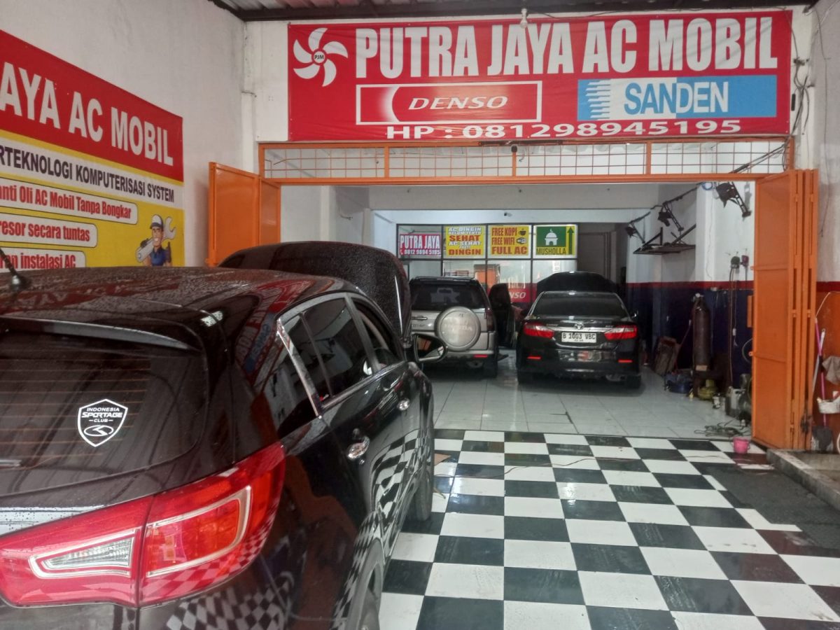Suhu Segar di Cilacap: Solusi AC Mobil yang Handal dari Putra Jaya
